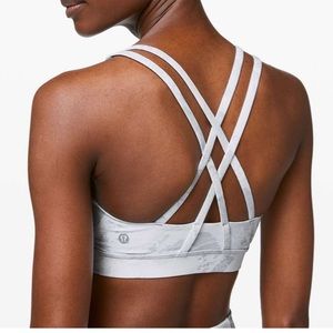 Lululemon Energy Bra
Tropical Shadow Starlight Multi